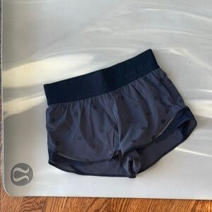 Lululemon I 4